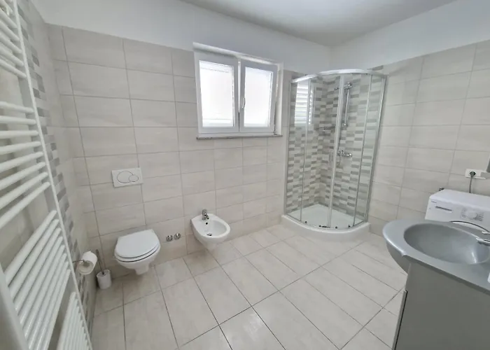 Blue Horizon Apartment *