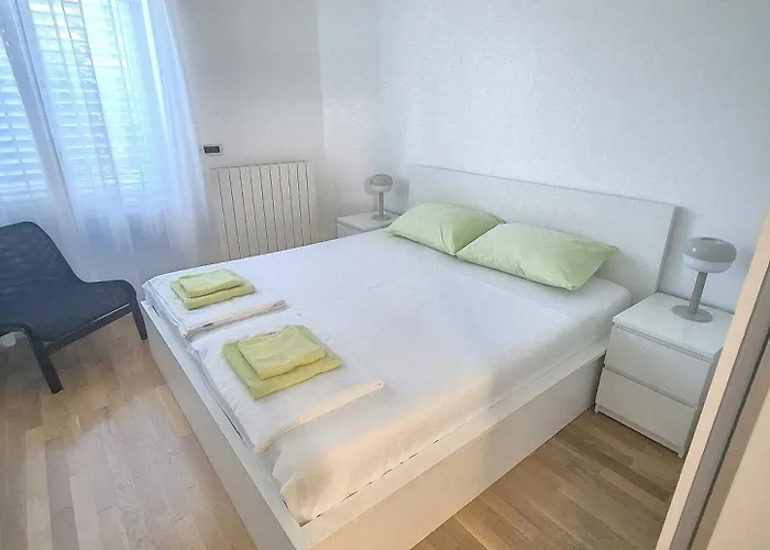 Blue Horizon Apartment